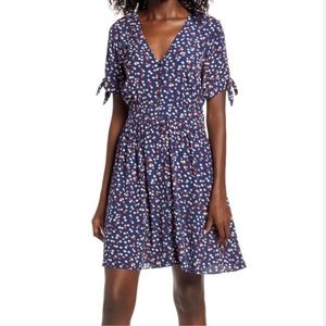 Madewell Tie Sleeve Button Front Dress in Mini Daisy Baby Floral Bengali Indigo